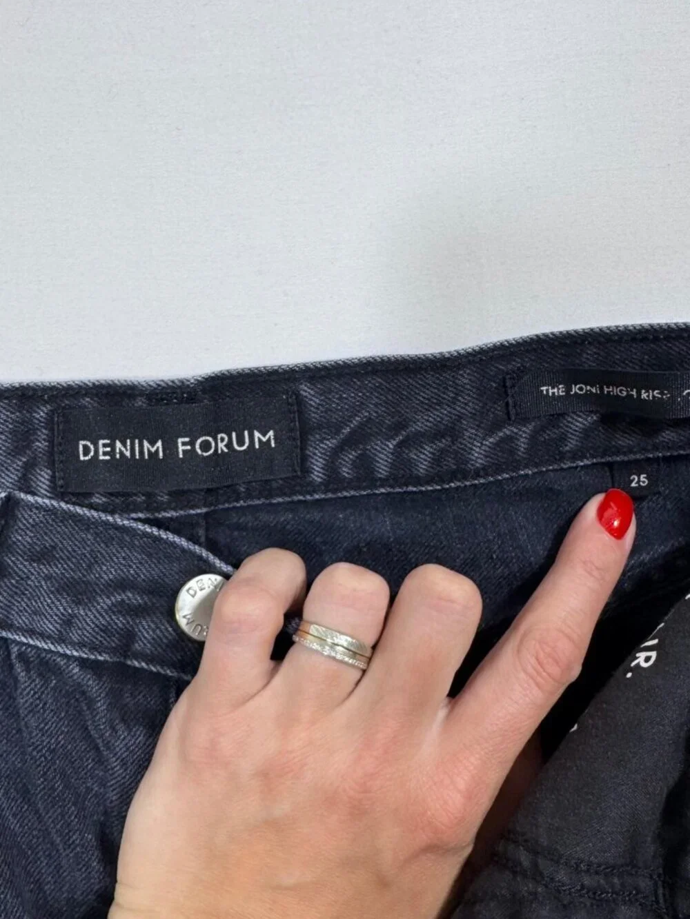 Denim Forum Joni High Rise Loose Jeans Black Button Fly 25 Denim Minimalist 27